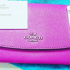 Authentic Coach wallet